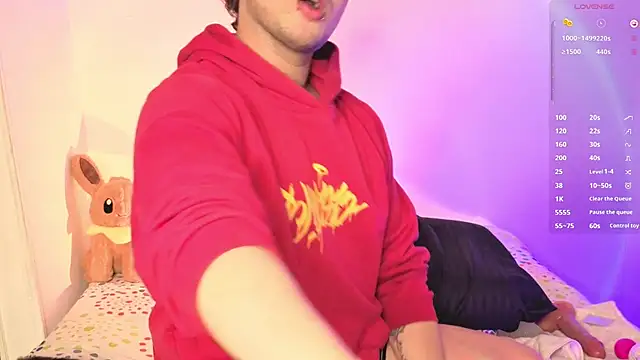 hornsgoat  online show from April 22, 11:42 pm