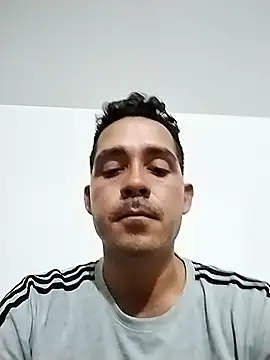 Gabriel leon33 online show from March 27, 5:00 am