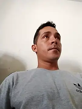 Gabriel leon33 online show from March 28, 9:04 pm