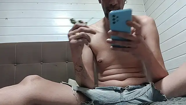 VladTepeslll online show from April 16, 5:02 pm