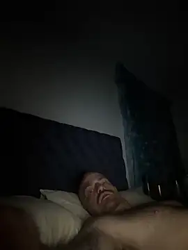 whitelioncody online show from June 18, 9:36 am