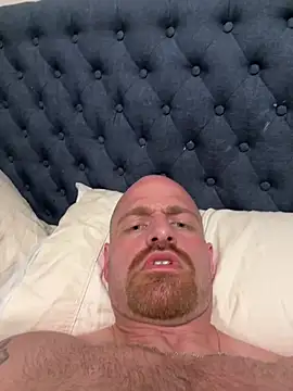 whitelioncody online show from June 7, 7:26 am