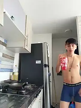 smokeBlast online show from April 8, 7:22 pm