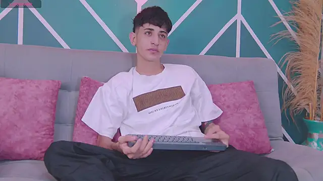 Martony Storm online show from March 31, 12:40 pm