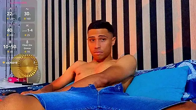 Charlies Fox online show from April 10, 7:54 pm