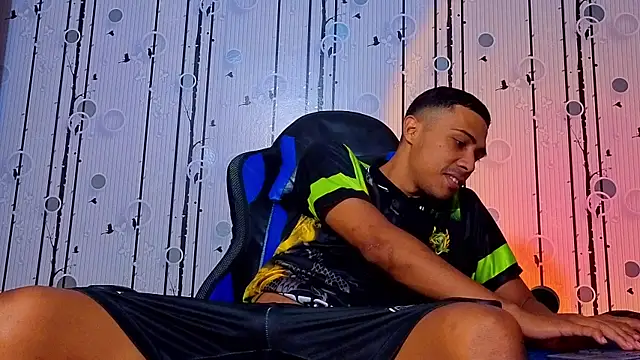 Charlies Fox online show from April 12, 3:57 pm