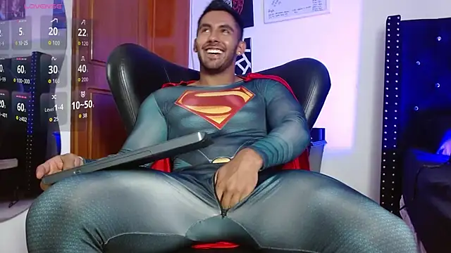 romanpearce  online show from April 28, 8:24 pm