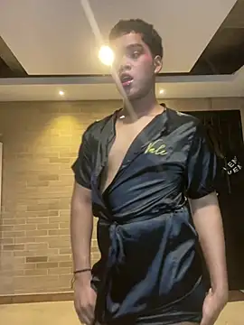 Sweet Darius online show from April 10, 3:35 am