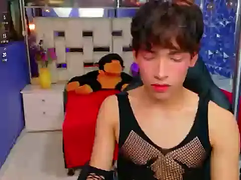 IsaacNovaa online show from April 1, 7:22 pm