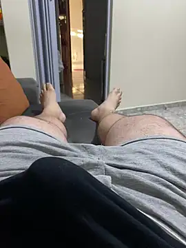 safadogggg online show from April 10, 8:16 pm