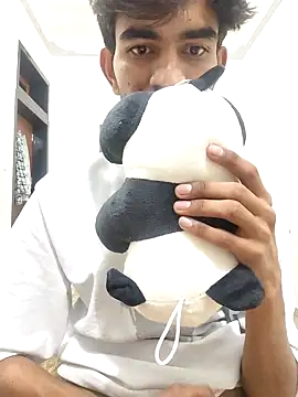 its coco72 online show from April 8, 5:00 pm