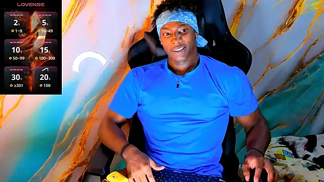 maxmuscle10 online show from March 30, 10:33 pm