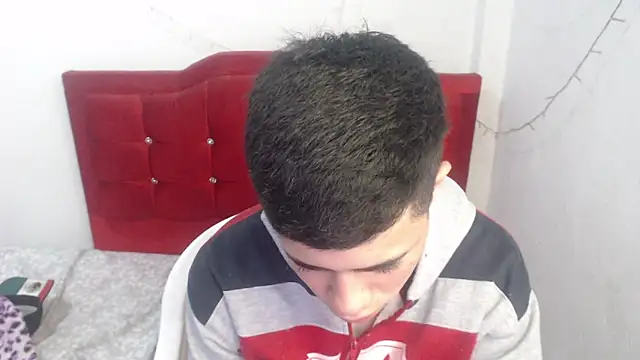 Jairito 989 online show from April 8, 12:15 pm