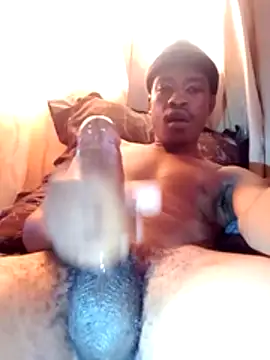 TheGuyNexxtdoor online show from March 27, 5:44 am