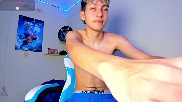 harry jonshon96 online show from April 3, 1:52 pm