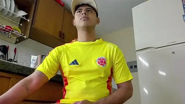 Zaym Liam online show from April 11, 8:01 pm