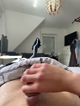 justin2787 online show from April 24, 2:08 pm