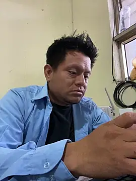 Luis-Armando online show from April 15, 5:13 pm