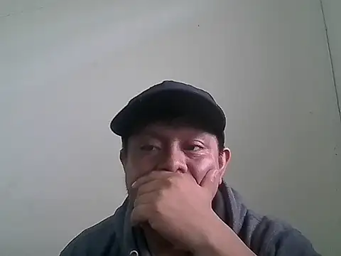 Luis-Armando online show from April 13, 5:46 pm