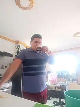 luis20212 online show from April 5, 2:02 pm