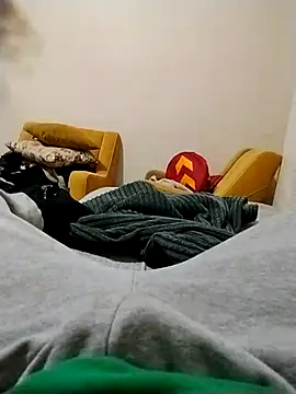 y2561 online show from April 3, 11:56 pm