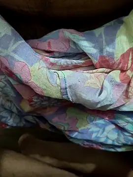 sweetcock180 online show from April 18, 11:11 am