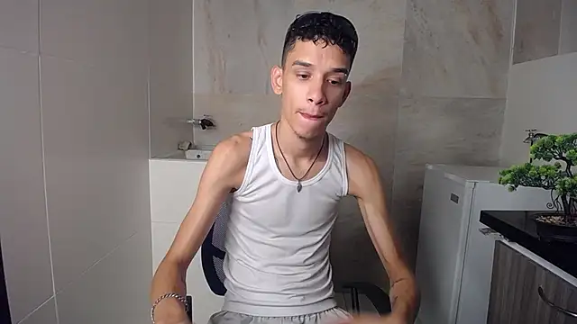 Zamaelprime  online show from April 16, 5:07 am