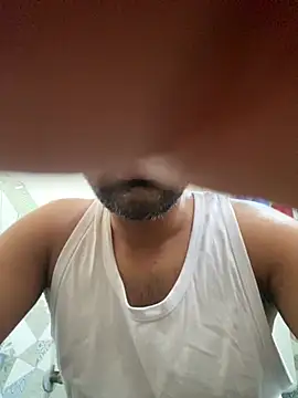 9inchesHire online show from April 16, 1:16 am