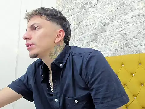 Max sstteel online show from April 18, 1:56 pm