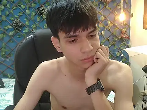 maxim rod online show from March 31, 3:19 am