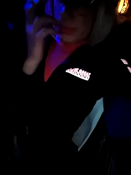 DomMONIKA online show from April 10, 8:16 pm