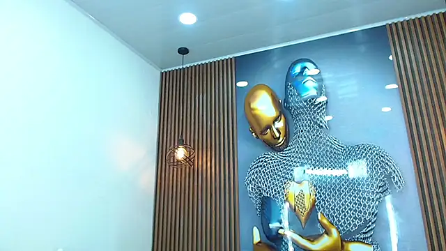 LuckyBluex online show from April 16, 8:09 pm