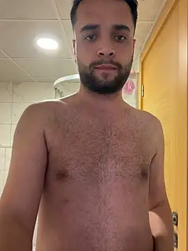 Arin21201 online show from April 2, 9:11 pm