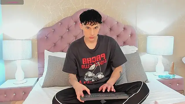 LephyStar online show from June 17, 3:52 am