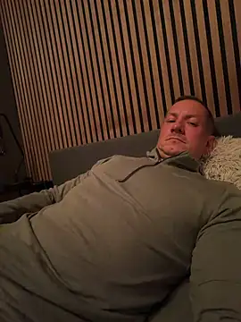 Fazza76 online show from March 28, 7:58 pm