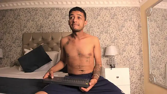 TurnerStar online show from April 18, 12:39 pm