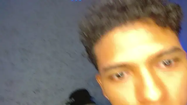 tonydesire  online show from April 28, 7:51 pm