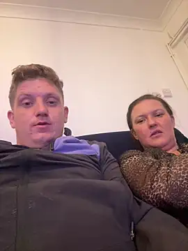 CertifiedGG18 online show from April 11, 3:02 am