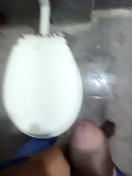 hotboy122345 online show from April 25, 3:20 am