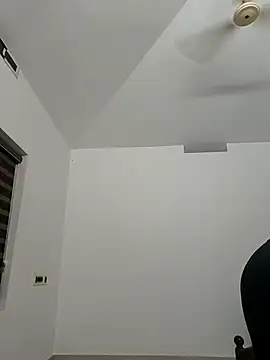 agaaaaaaa online show from April 7, 6:30 pm