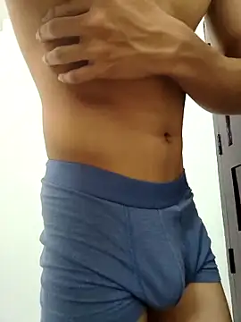 agaaaaaaa online show from April 13, 7:36 pm