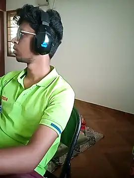 letsplaygame online show from April 20, 9:45 am