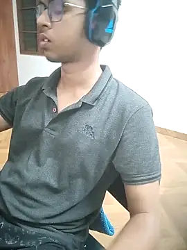 letsplaygame online show from April 9, 3:40 pm