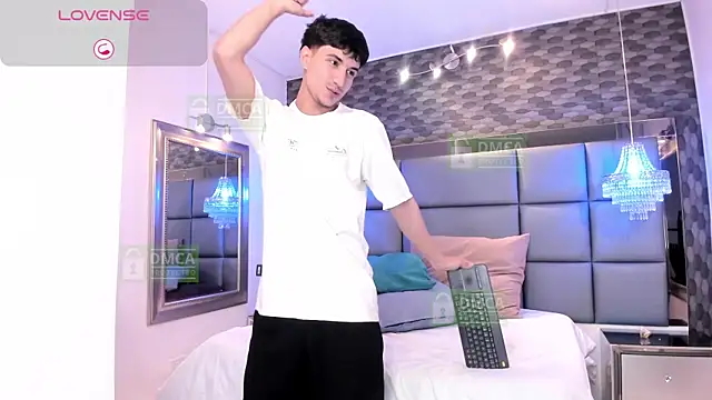 Taylor Brooks online show from May 2, 7:27 pm