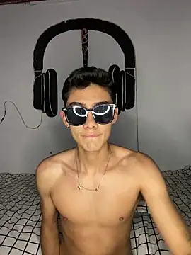 jmaxter online show from April 22, 4:30 am