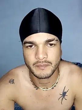 Nicolas Moncadas online show from April 18, 5:14 pm