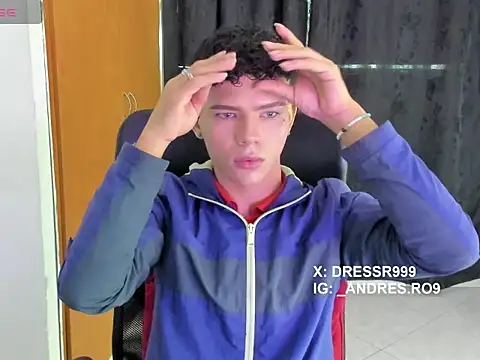 sebascuterouss online show from April 22, 12:54 pm