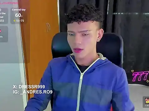 sebascuterouss online show from April 25, 2:14 pm