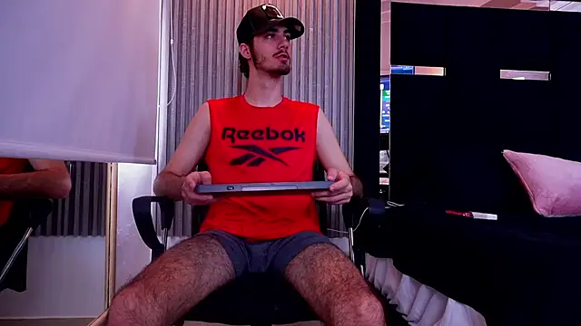 Enzo Crown online show from April 28, 7:51 pm
