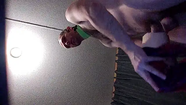 barebearstudio online show from April 21, 4:07 am